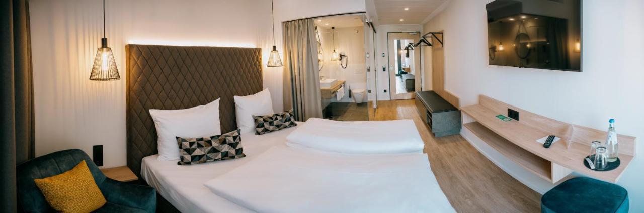 Loom Hotel & Skybar 艾斯林根 外观 照片
