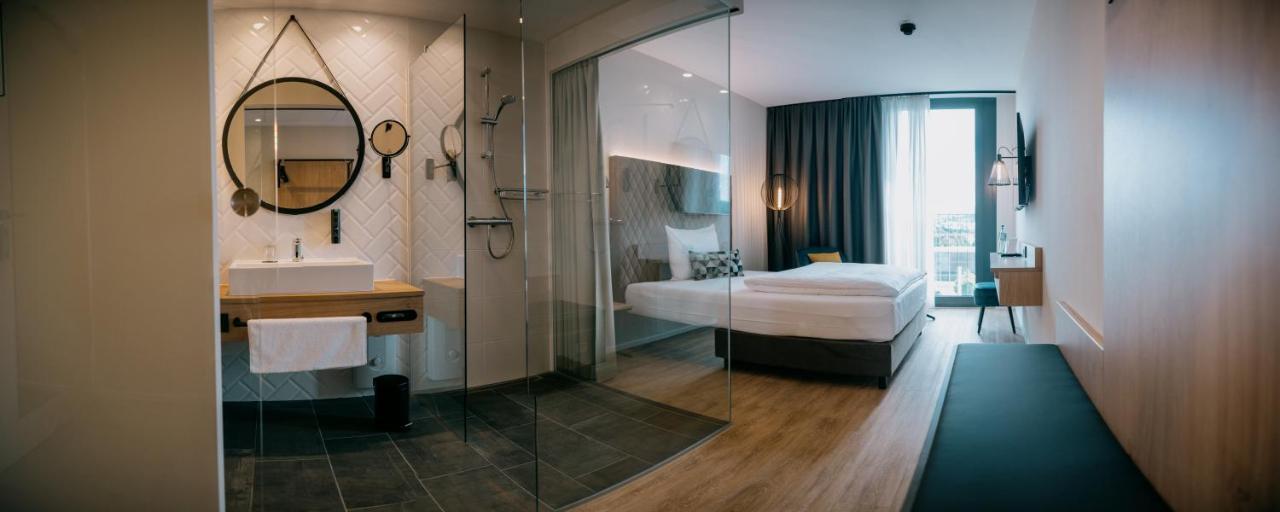 Loom Hotel & Skybar 艾斯林根 外观 照片