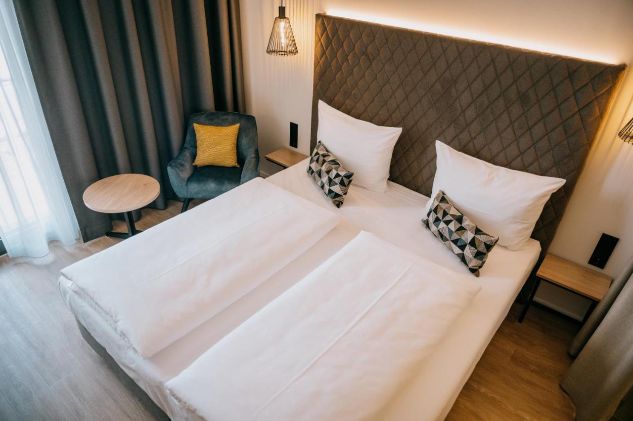 Loom Hotel & Skybar 艾斯林根 外观 照片
