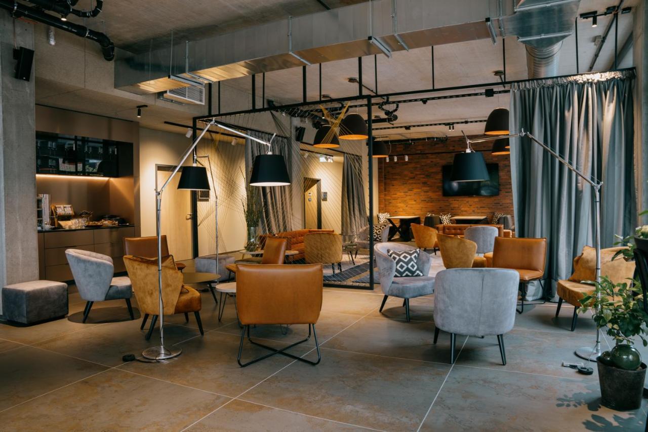 Loom Hotel & Skybar 艾斯林根 外观 照片